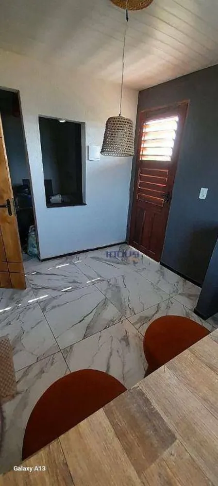 Casa, 3 quartos, 75 m² - Foto 2