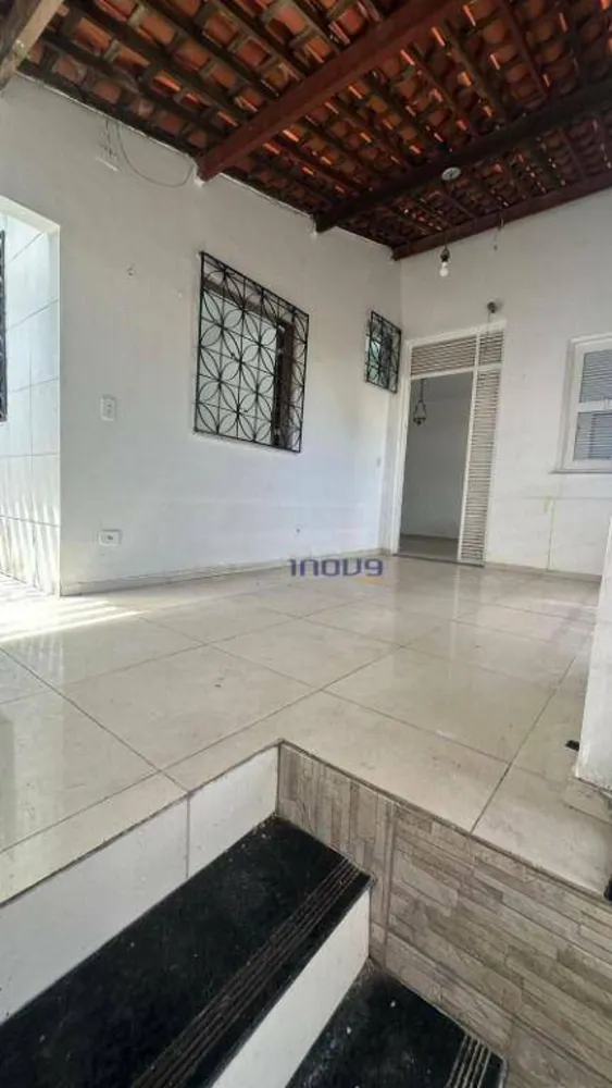 Casa, 4 quartos, 210 m² - Foto 2