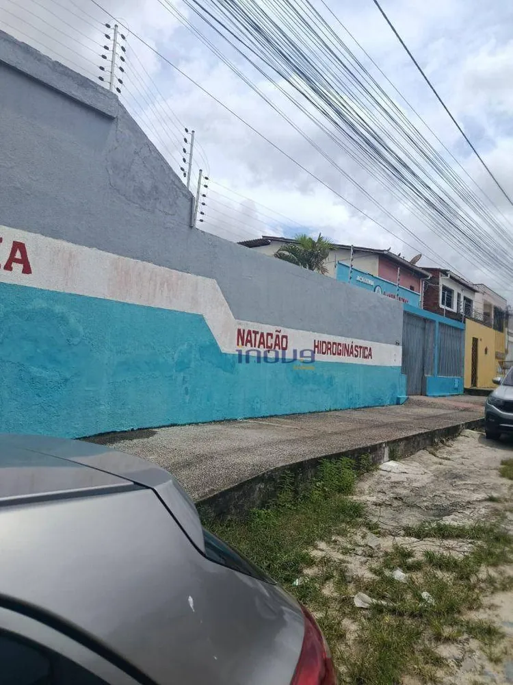Prédio Inteiro, 592 m² - Foto 2