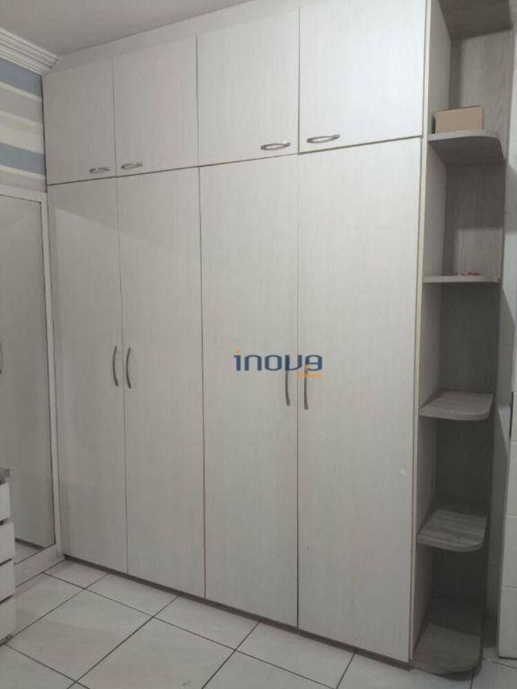 Casa à venda com 3 quartos, 169m² - Foto 3