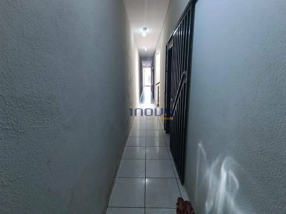Casa, 8 quartos, 198 m² - Foto 2