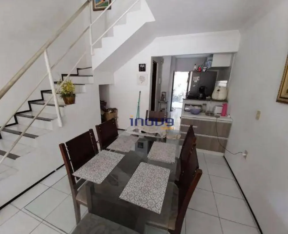 Casa, 3 quartos, 94 m² - Foto 1