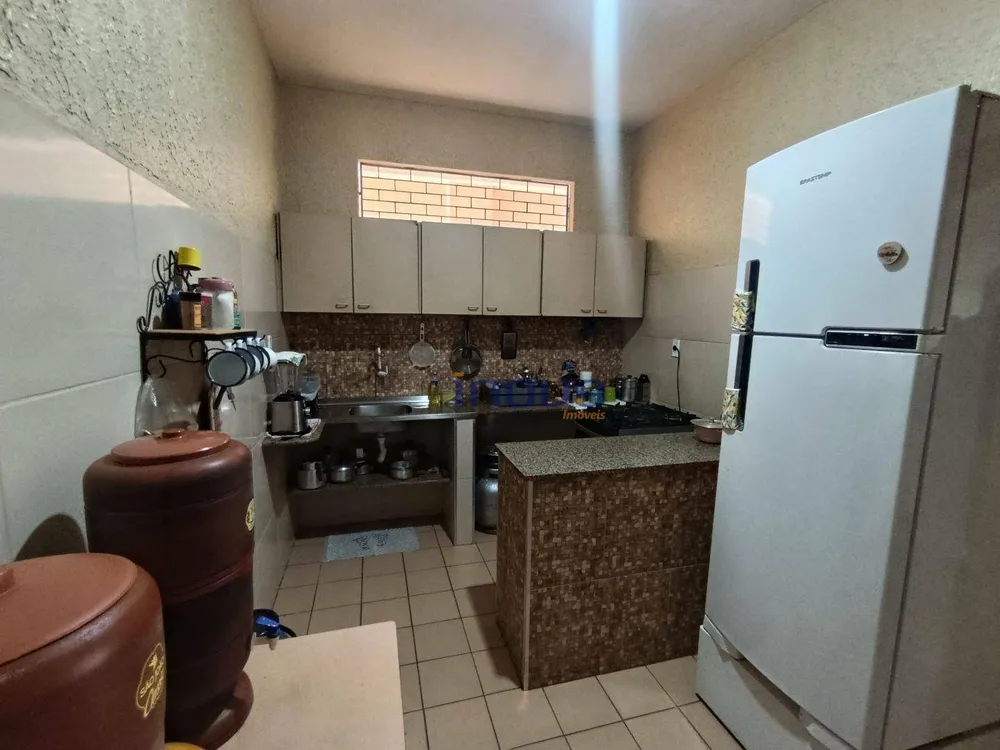 Casa, 3 quartos, 156 m² - Foto 3