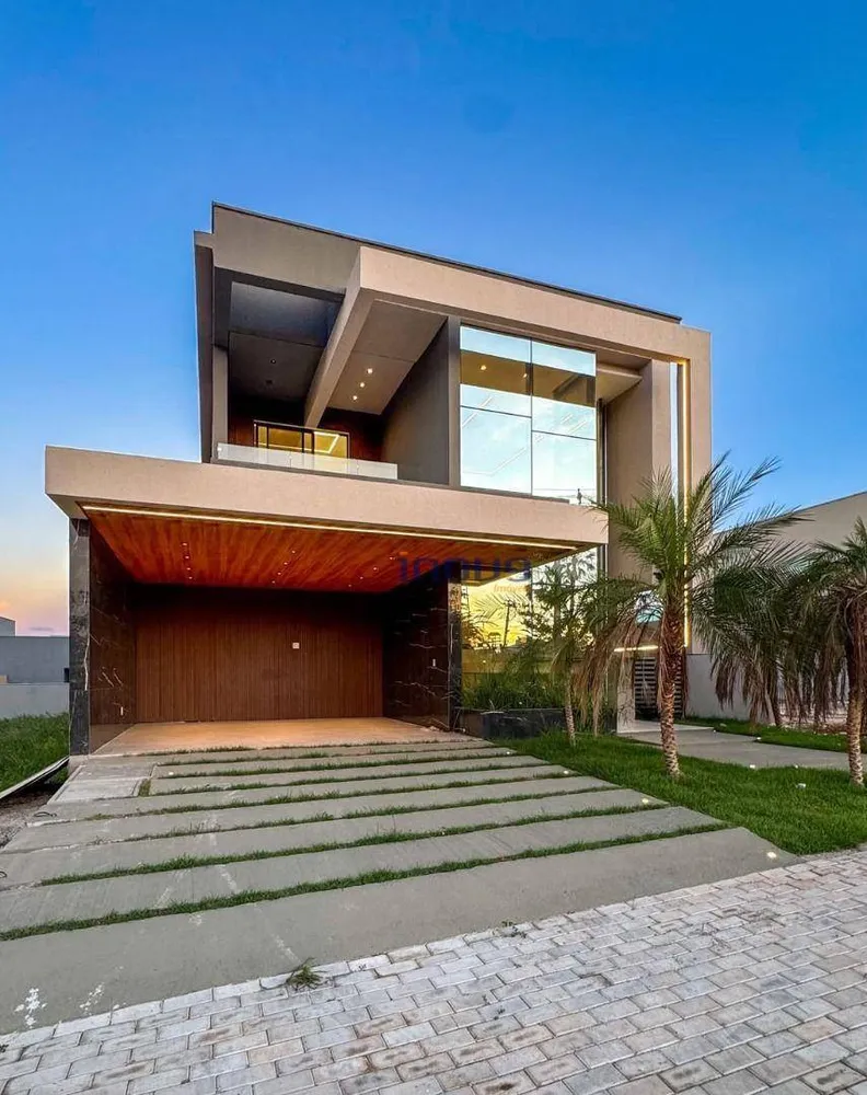 Casa, 4 quartos, 285 m² - Foto 1
