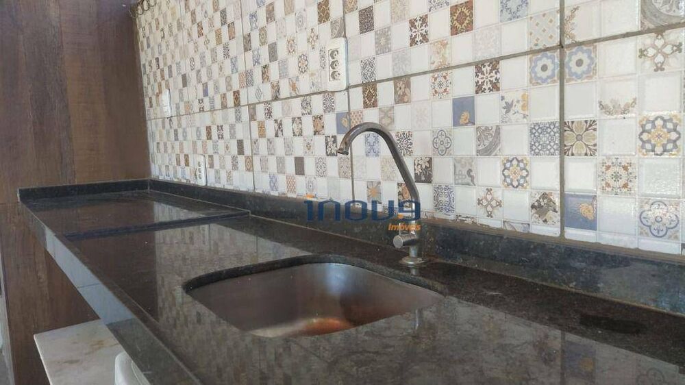 Casa à venda e aluguel com 3 quartos, 400m² - Foto 2