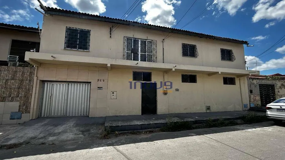 Casa, 3 quartos, 570 m² - Foto 2