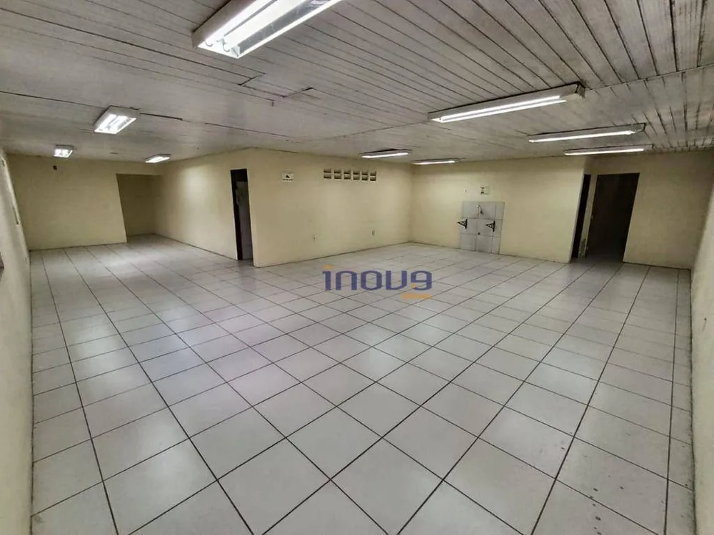 Casa, 3 quartos, 328 m² - Foto 11