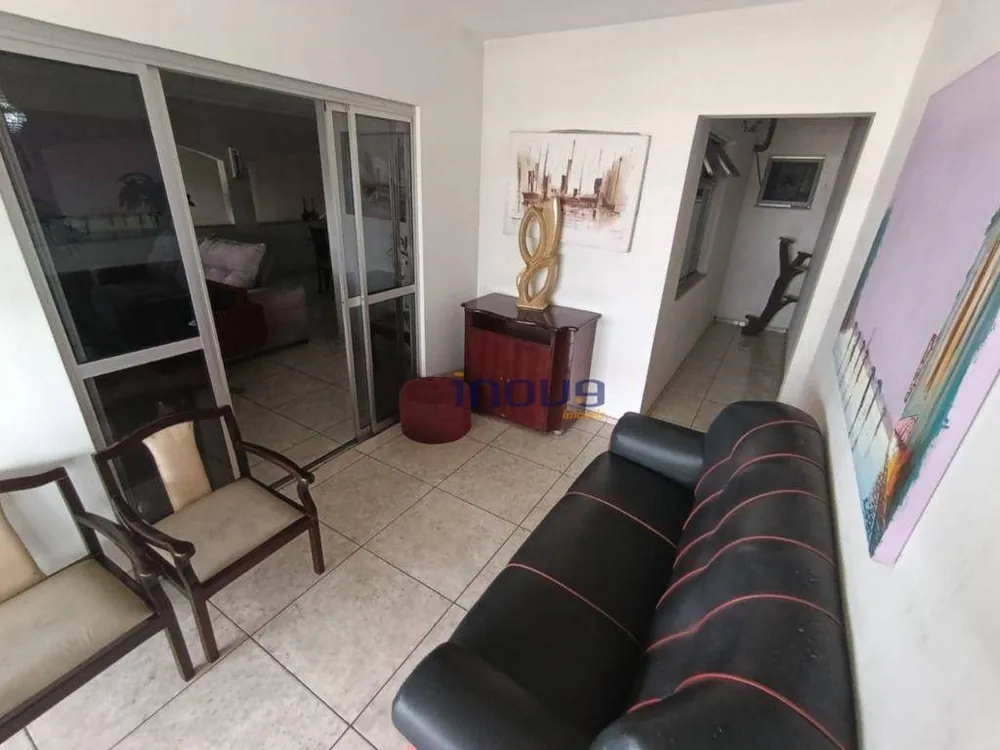 Casa, 3 quartos, 328 m² - Foto 1