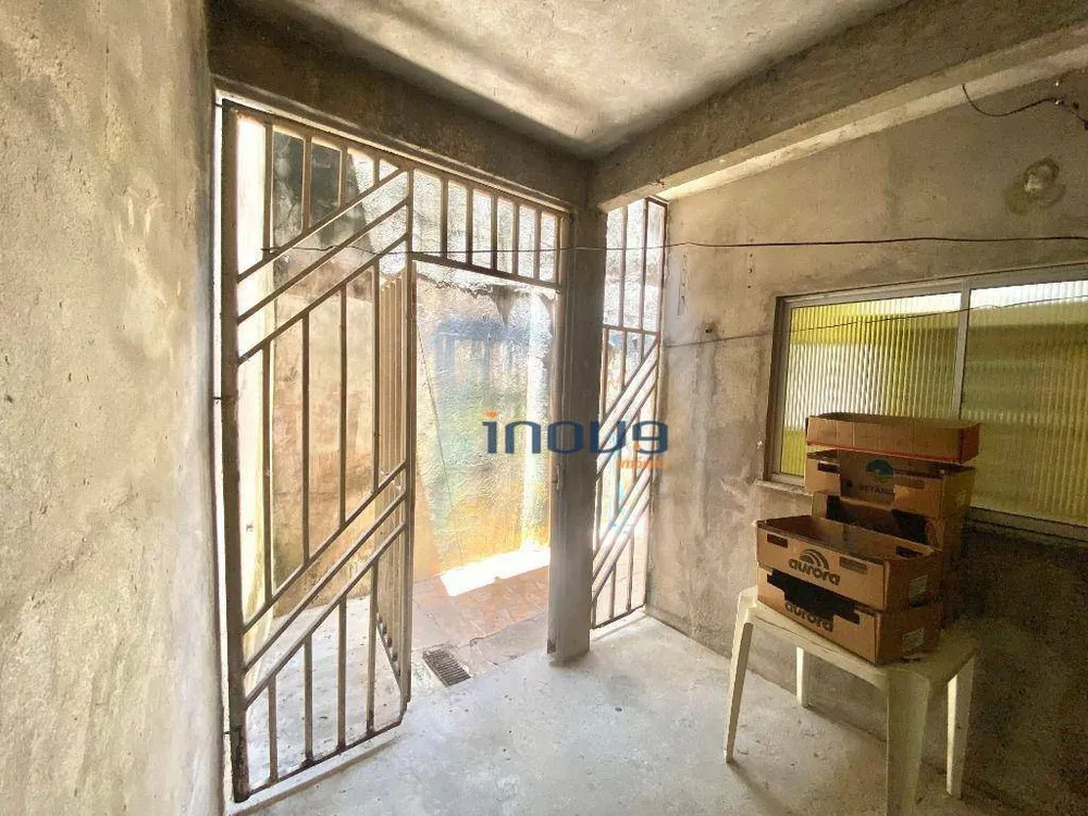 Casa, 3 quartos, 298 m² - Foto 3