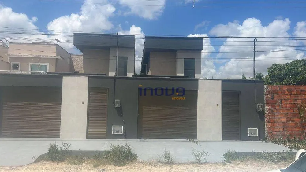 Casa, 4 quartos, 151 m² - Foto 2