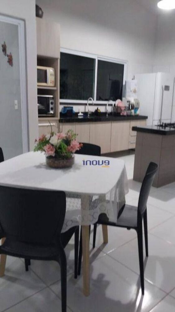 Casa de Condomínio à venda com 2 quartos, 170m² - Foto 5