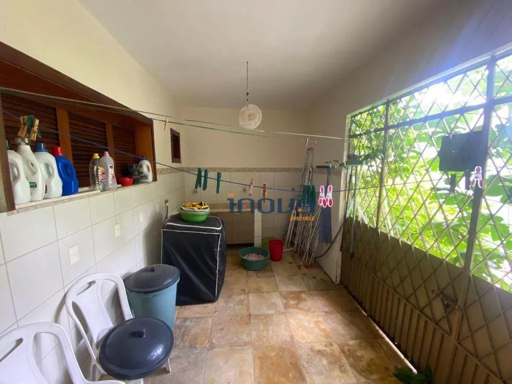 Casa, 6 quartos, 252 m² - Foto 24