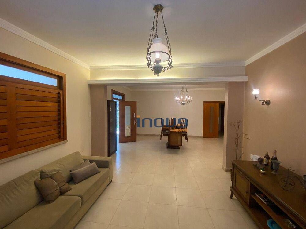 Casa, 6 quartos, 252 m² - Foto 7