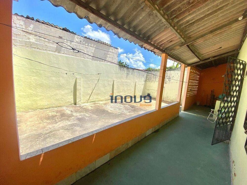 Casa à venda com 2 quartos, 148m² - Foto 4