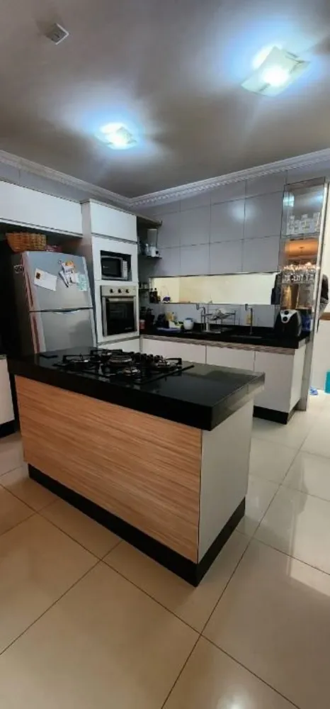 Casa, 2 quartos, 200 m² - Foto 3