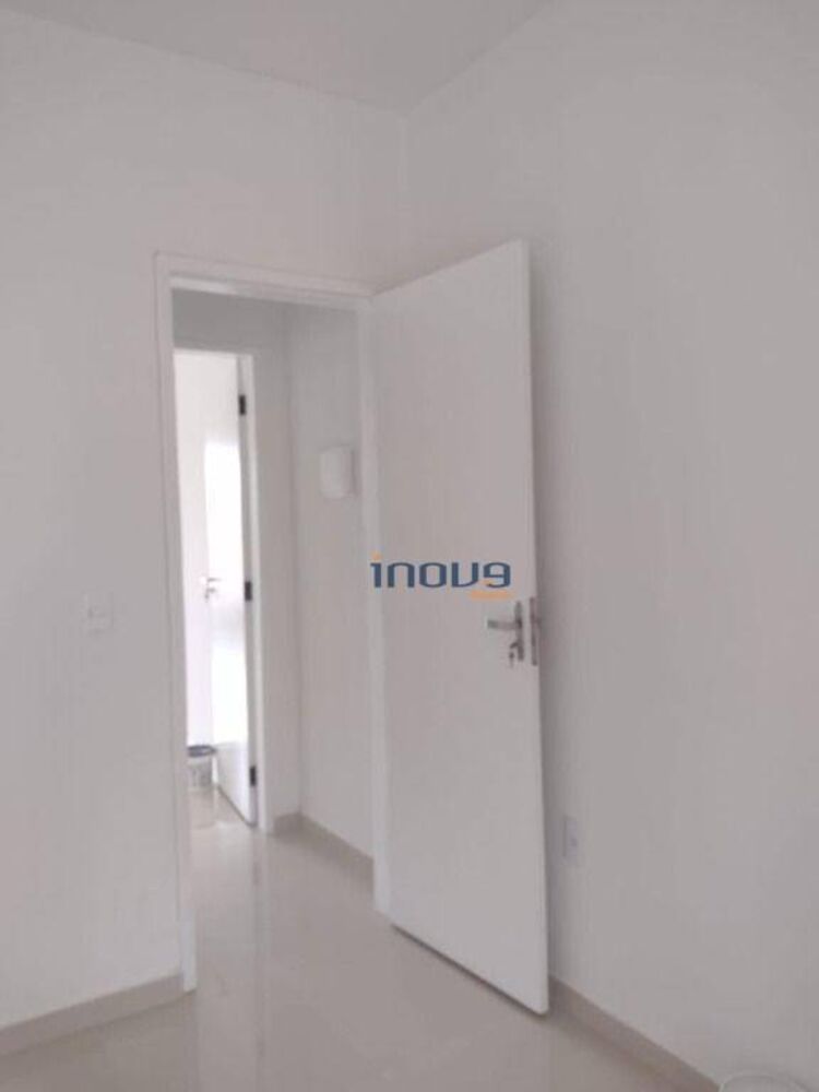 Casa à venda com 3 quartos, 103m² - Foto 4