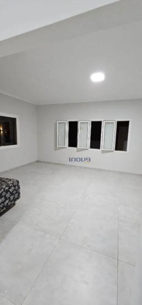 Casa, 3 quartos, 242 m² - Foto 6