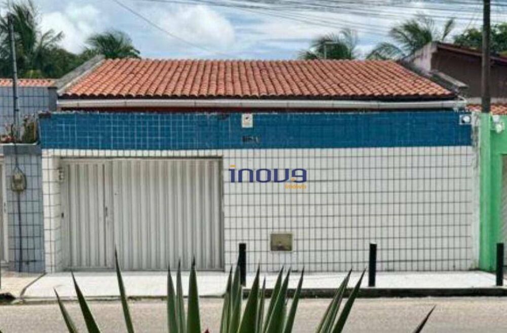 Casa, 5 quartos, 243 m² - Foto 1