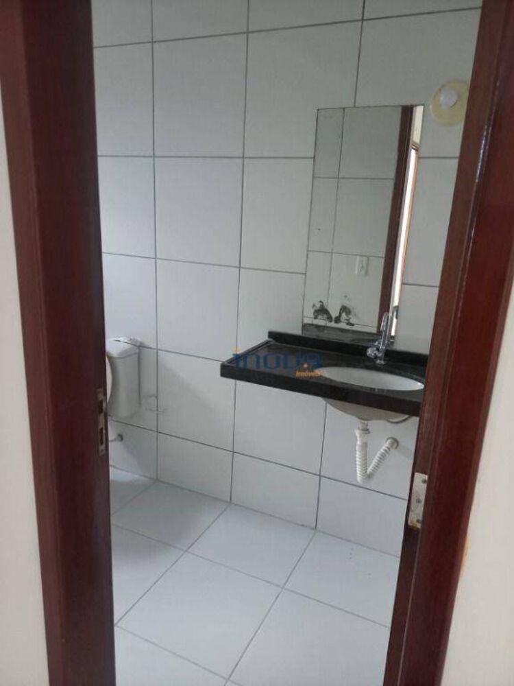 Casa à venda com 3 quartos, 148m² - Foto 2
