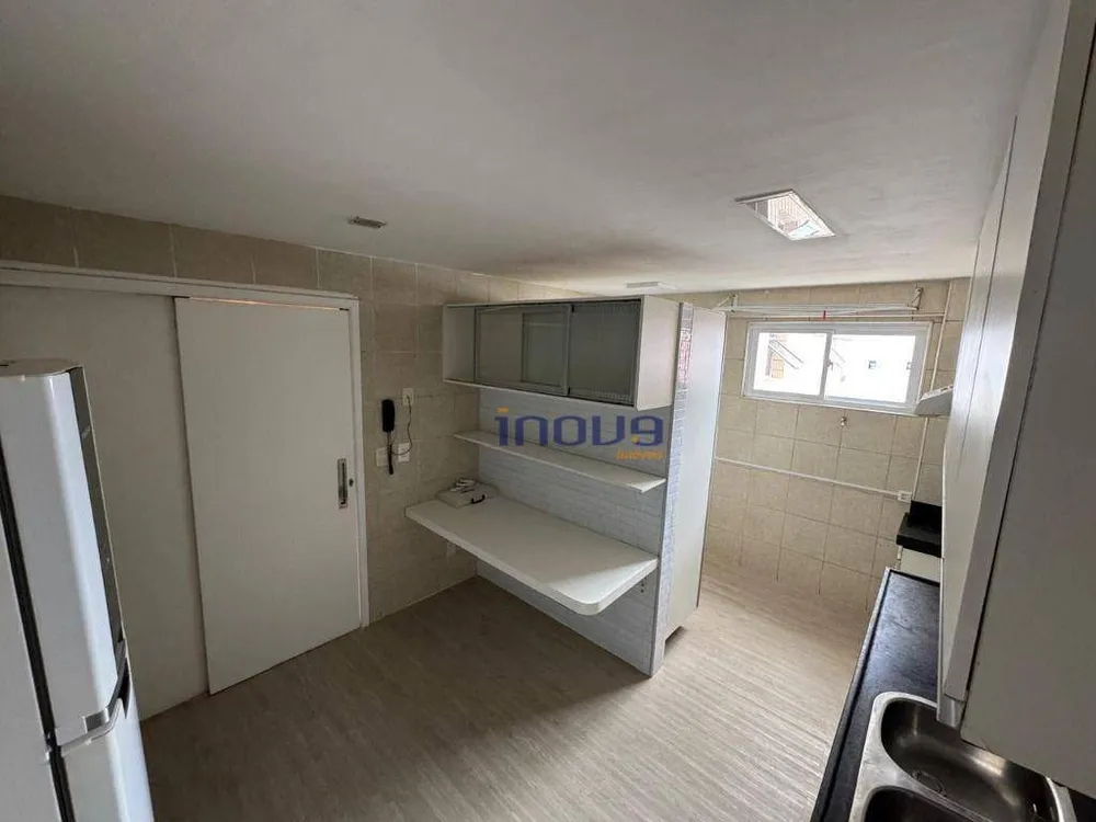 Apartamento, 3 quartos, 126 m² - Foto 3