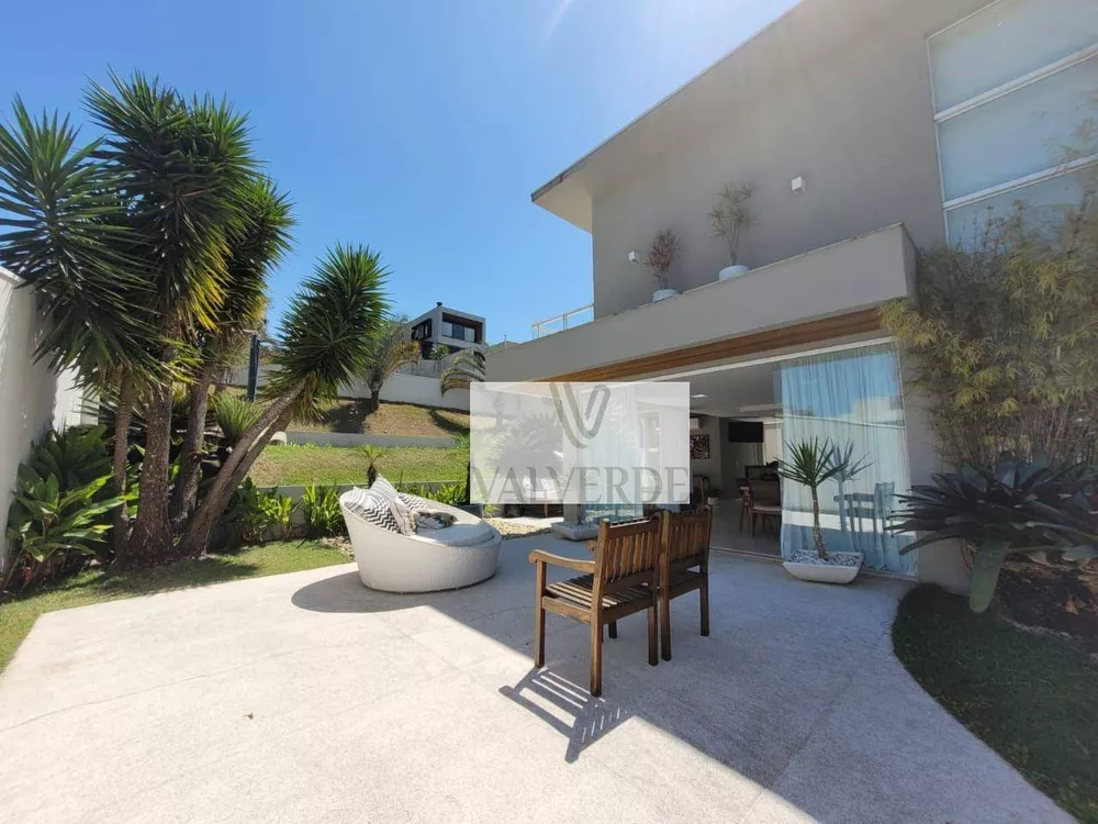 Casa de Condomínio, 4 quartos - Foto 1