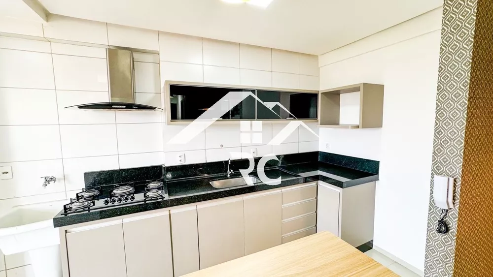 Apartamento, 2 quartos, 74 m² - Foto 2