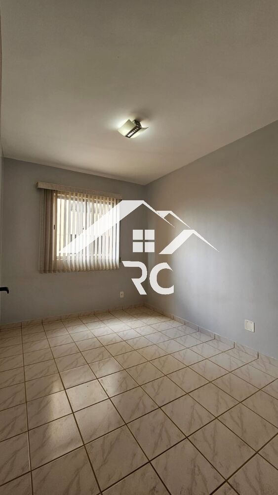 Apartamento à venda com 3 quartos, 85m² - Foto 4