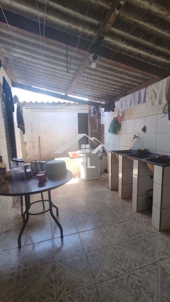 Casa à venda com 4 quartos - Foto 4