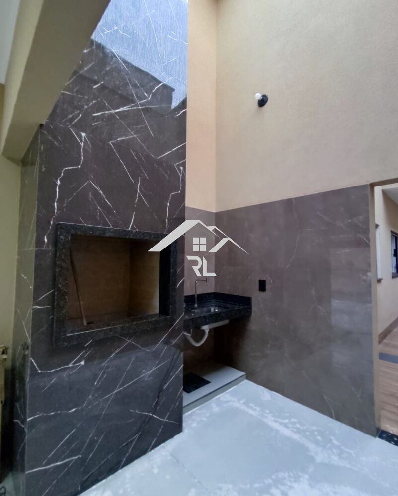 Casa à venda com 3 quartos - Foto 2