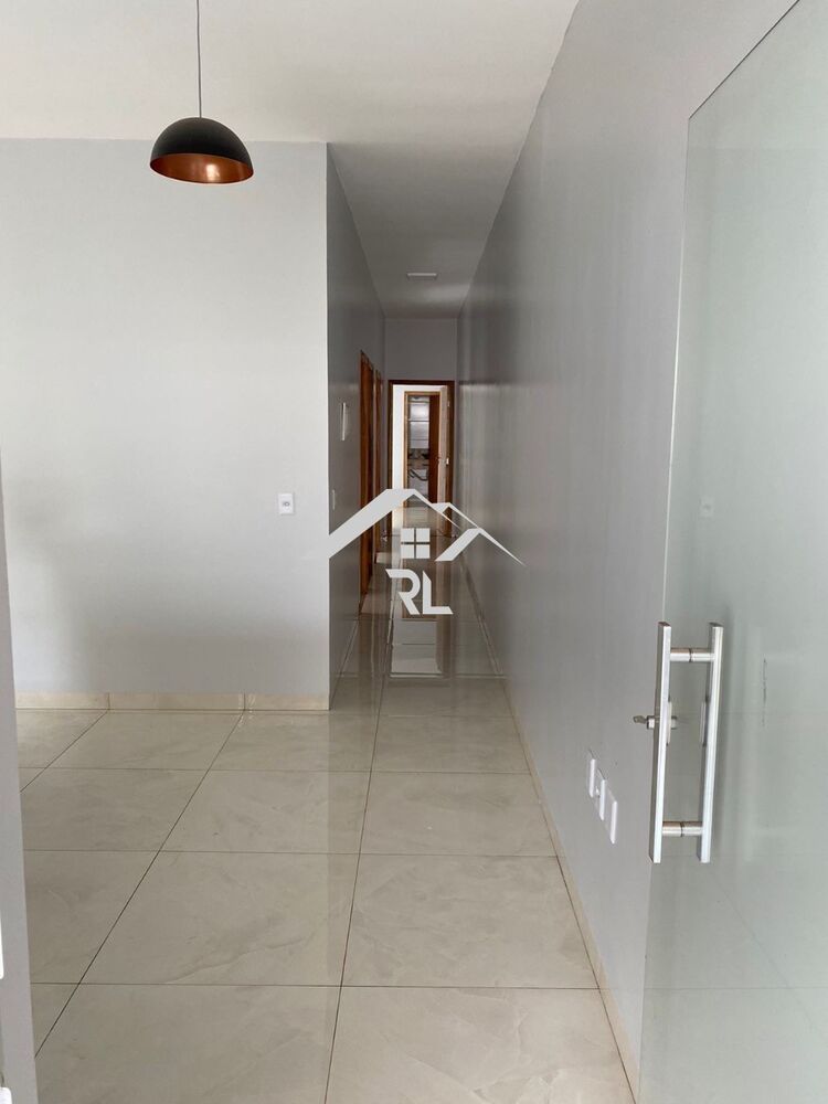 Casa à venda com 3 quartos - Foto 2