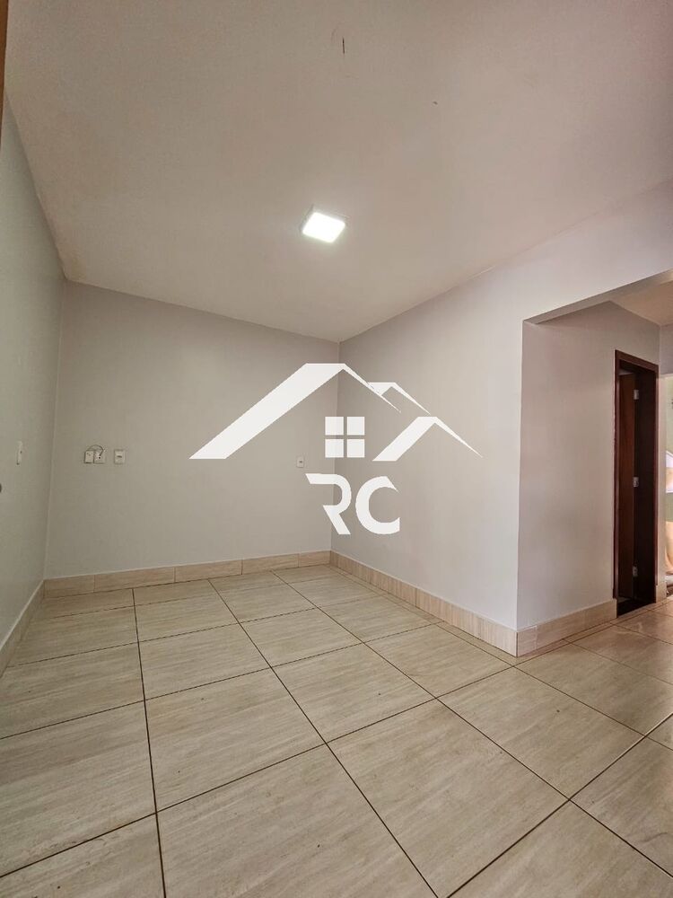 Casa à venda com 3 quartos - Foto 3