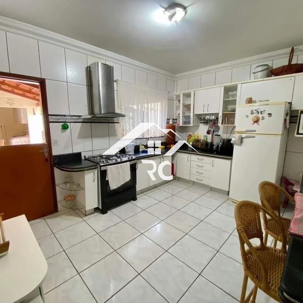 Casa, 4 quartos - Foto 4