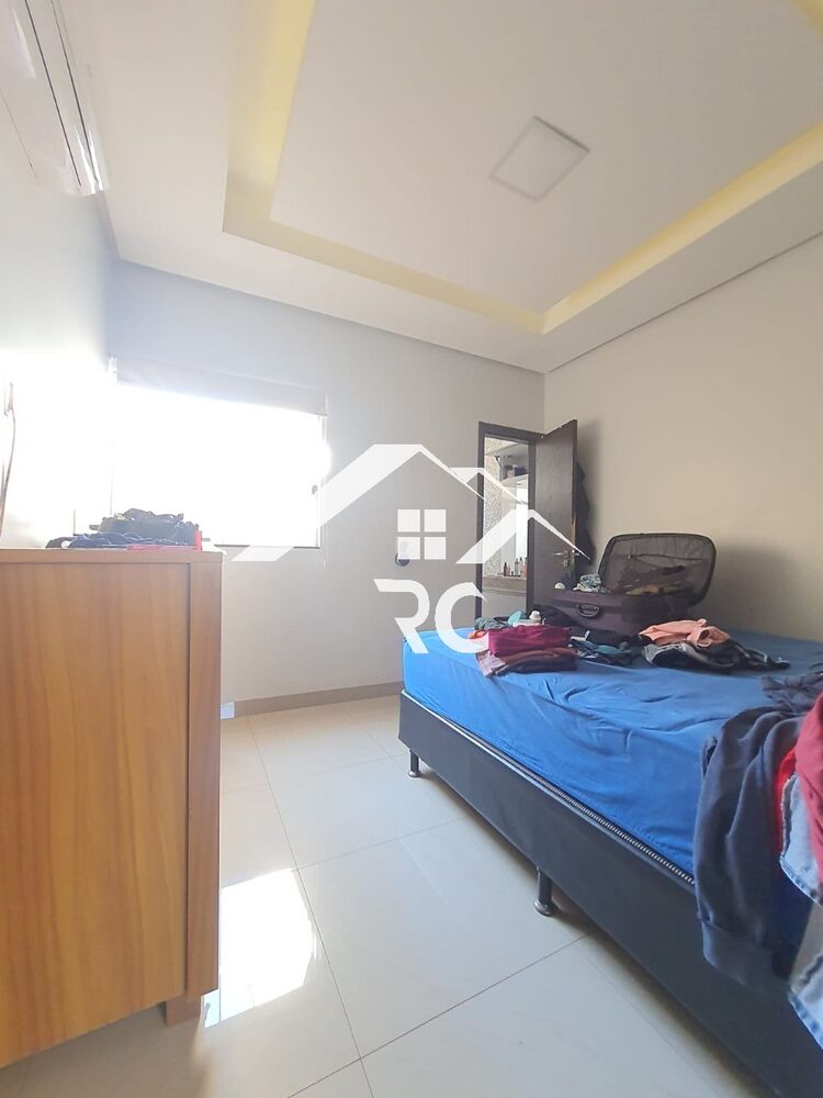 Casa à venda com 3 quartos, 300m² - Foto 5