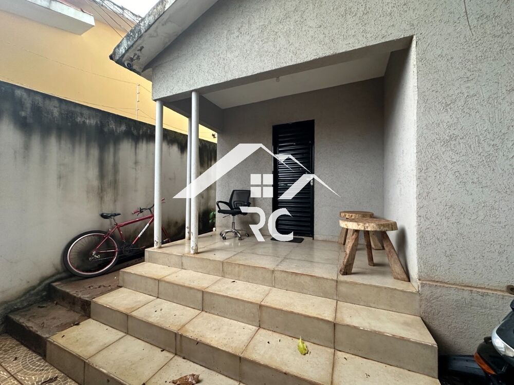 Casa à venda com 2 quartos - Foto 1