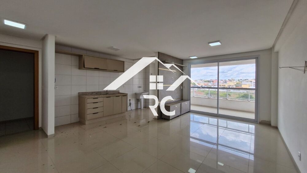 Apartamento à venda com 3 quartos, 85m² - Foto 1