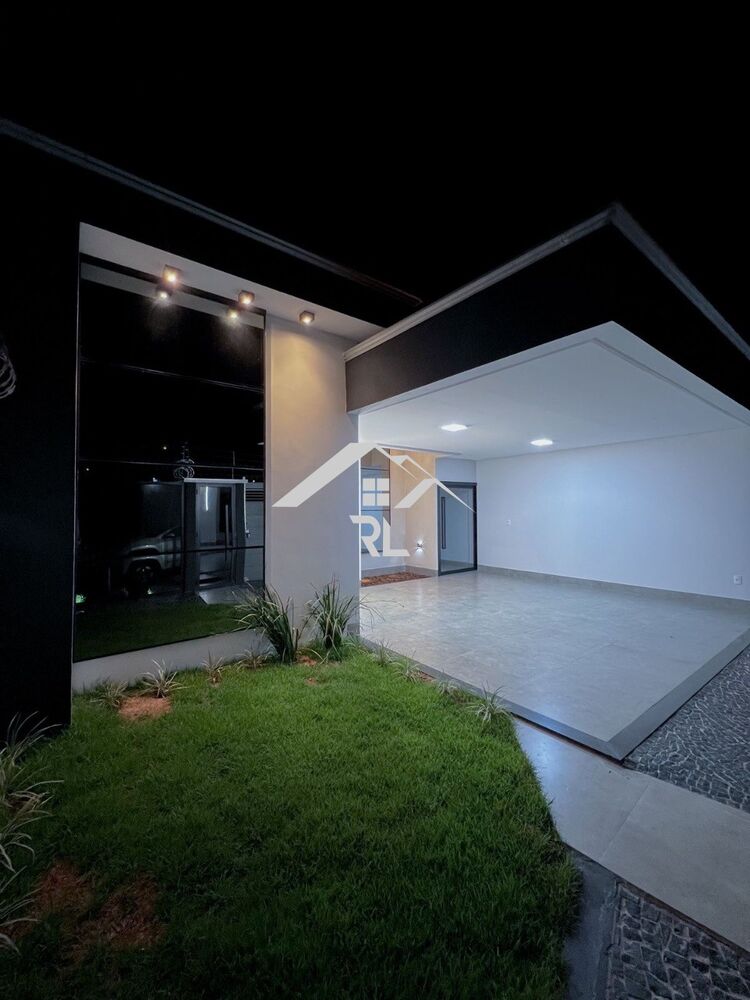 Casa à venda com 3 quartos - Foto 1