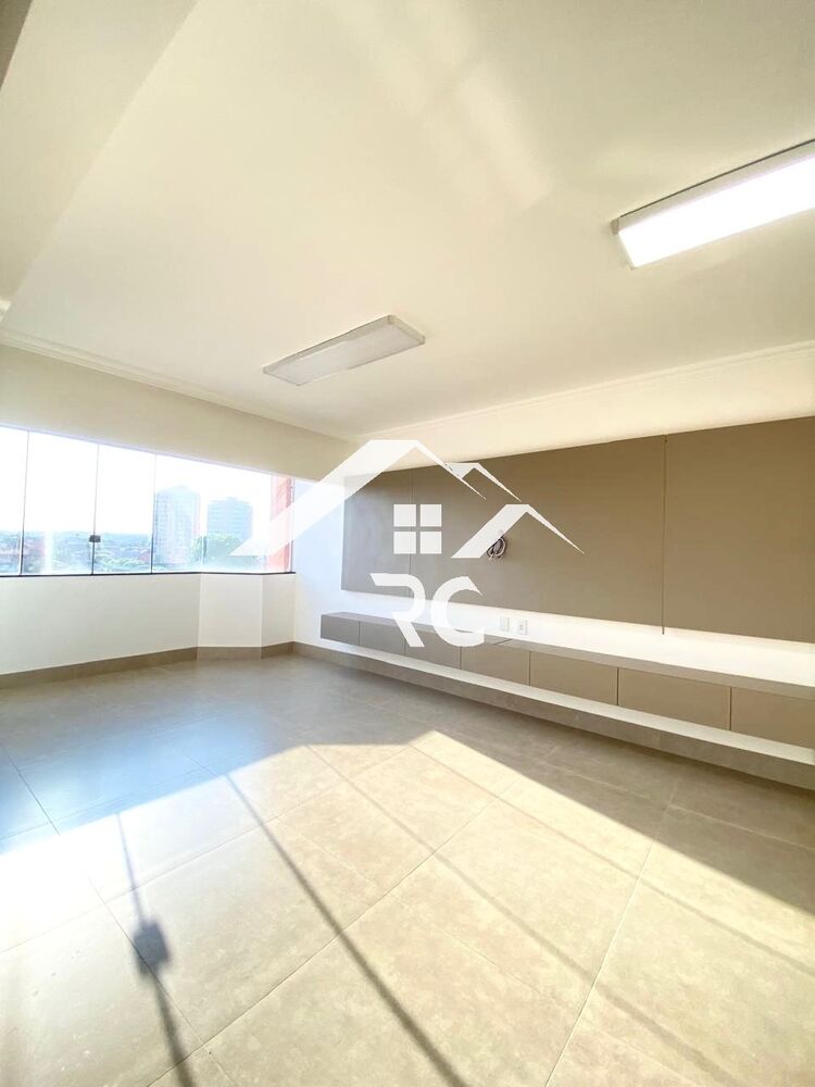 Casa, 4 quartos, 181 m² - Foto 1