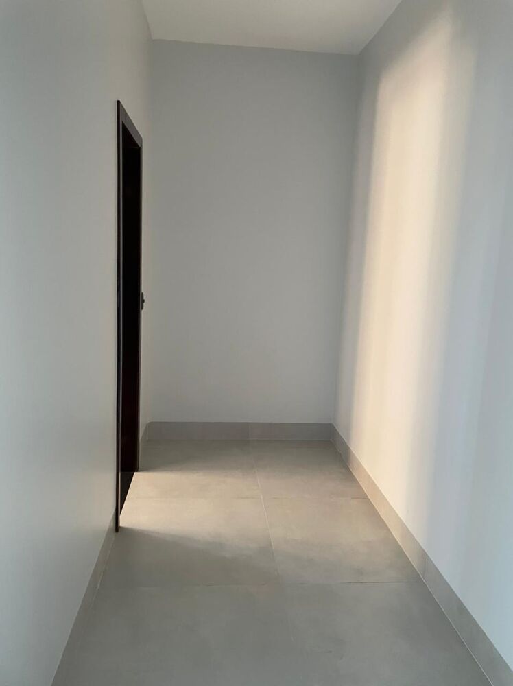 Casa à venda com 3 quartos, 157m² - Foto 3