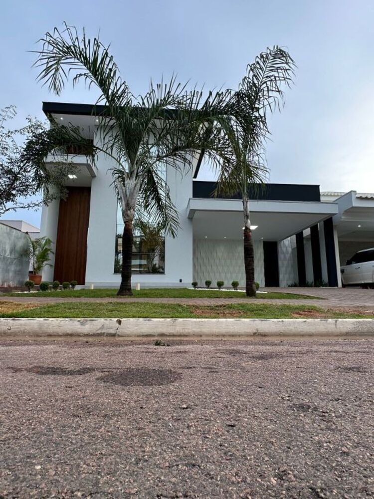 Casa de Condomínio à venda com 3 quartos, 195m² - Foto 1