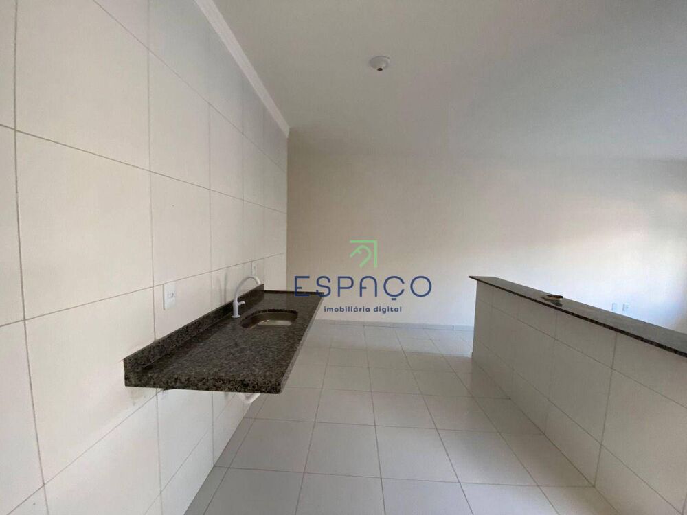 Casa à venda com 2 quartos, 60m² - Foto 10