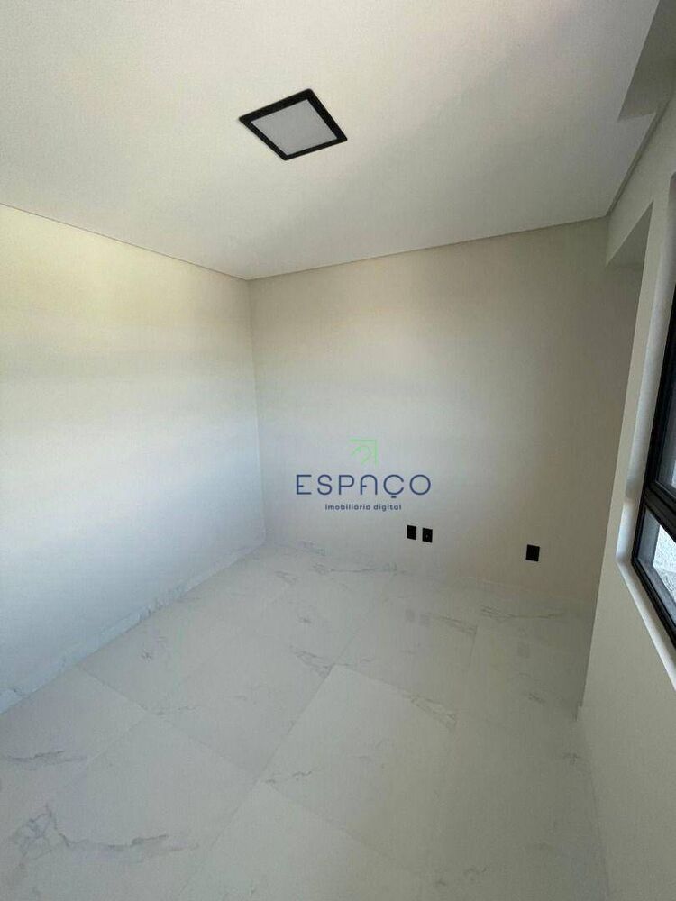 Apartamento, 1 quarto, 30 m² - Foto 2