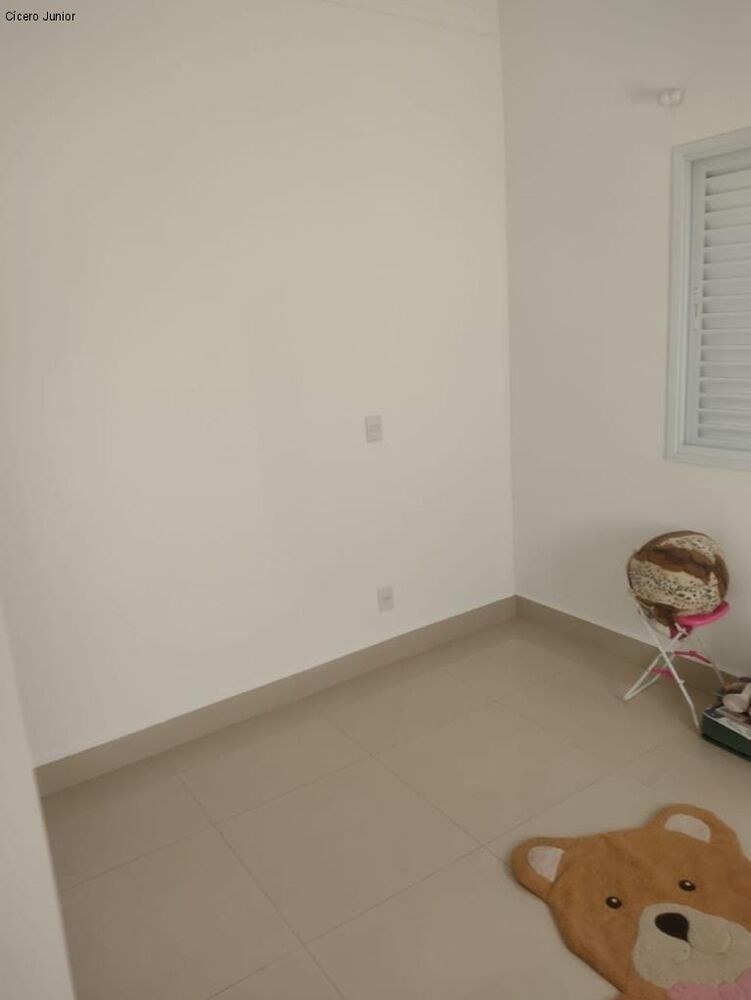 Casa, 3 quartos, 201 m² - Foto 1