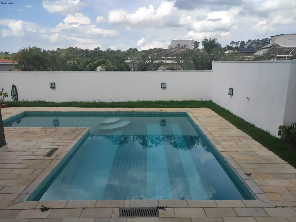 Casa à venda com 4 quartos, 425m² - Foto 2