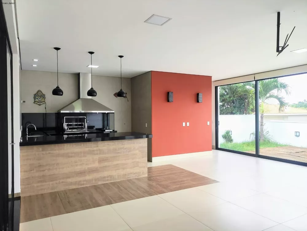 Casa à venda com 4 quartos, 425m² - Foto 3