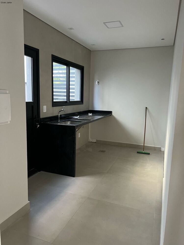Casa, 3 quartos, 375 m² - Foto 32
