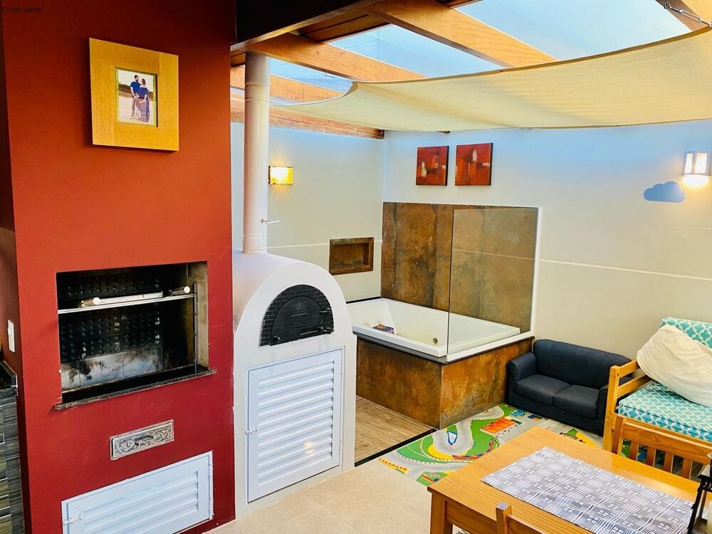 Casa, 3 quartos, 200 m² - Foto 8