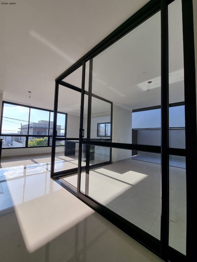 Casa, 3 quartos, 200 m² - Foto 2