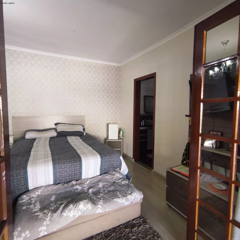 Casa à venda com 2 quartos, 216m² - Foto 12