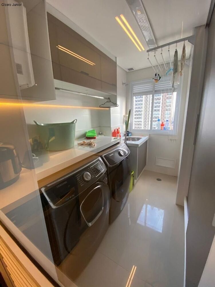 Apartamento, 3 quartos, 268 m² - Foto 2