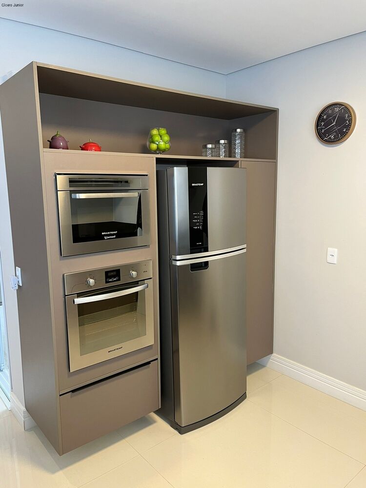 Casa à venda com 3 quartos, 225m² - Foto 4